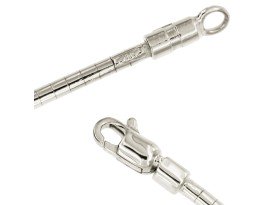 omega-rond-schroefsluiting-45-cm-witgoud
