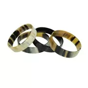 Armband vlak hoorn 17 mm